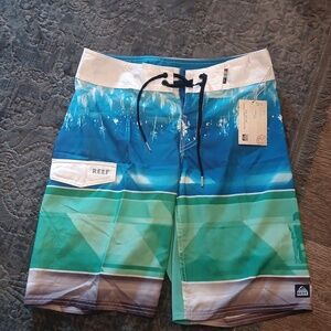 Reef Men’s 28 Blown Away Board Shorts Stretch Anti-Chafing